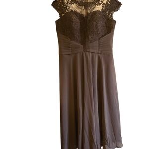 Elegant Brown Lace Evening Dress